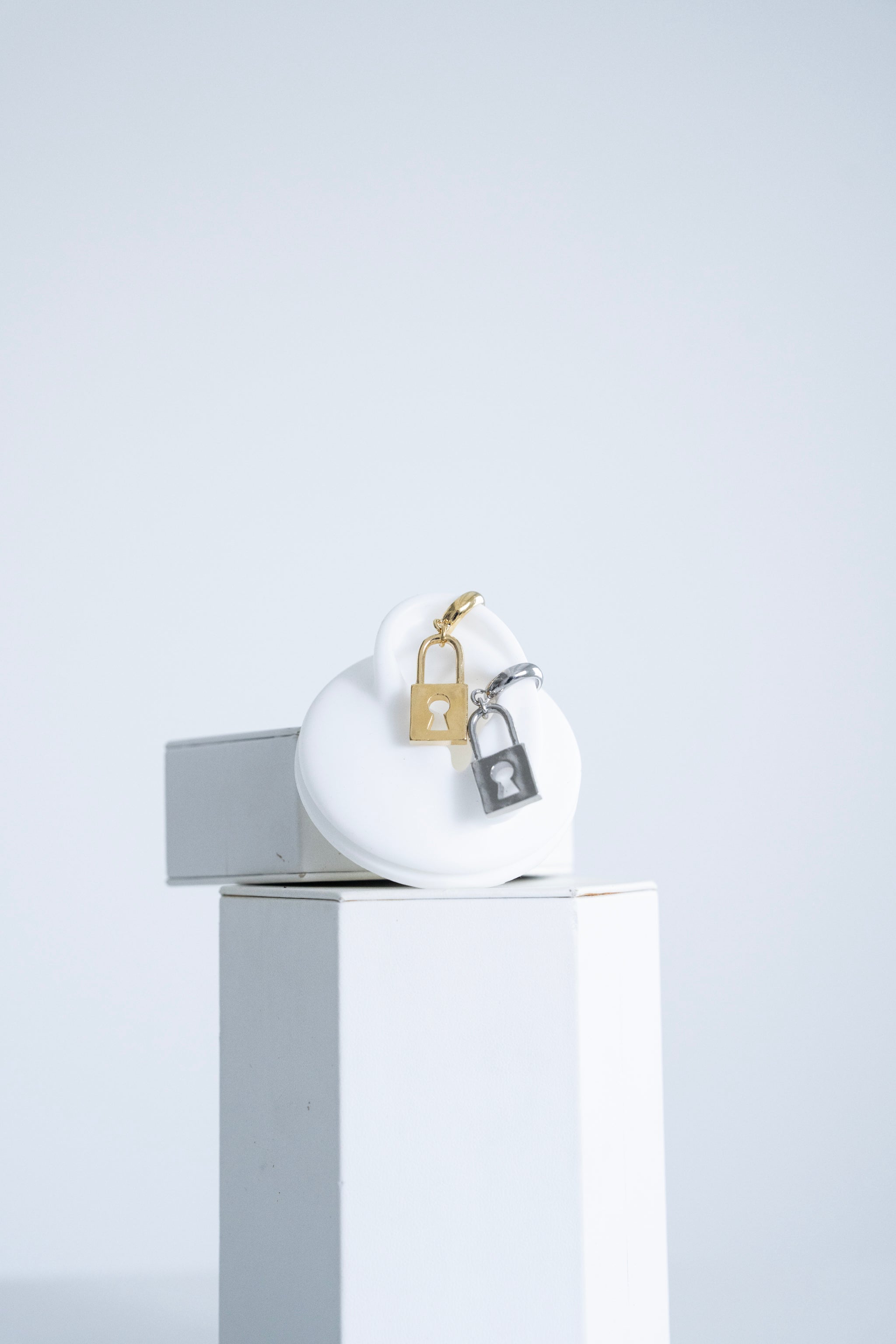 015 Lock Ear Cuff
