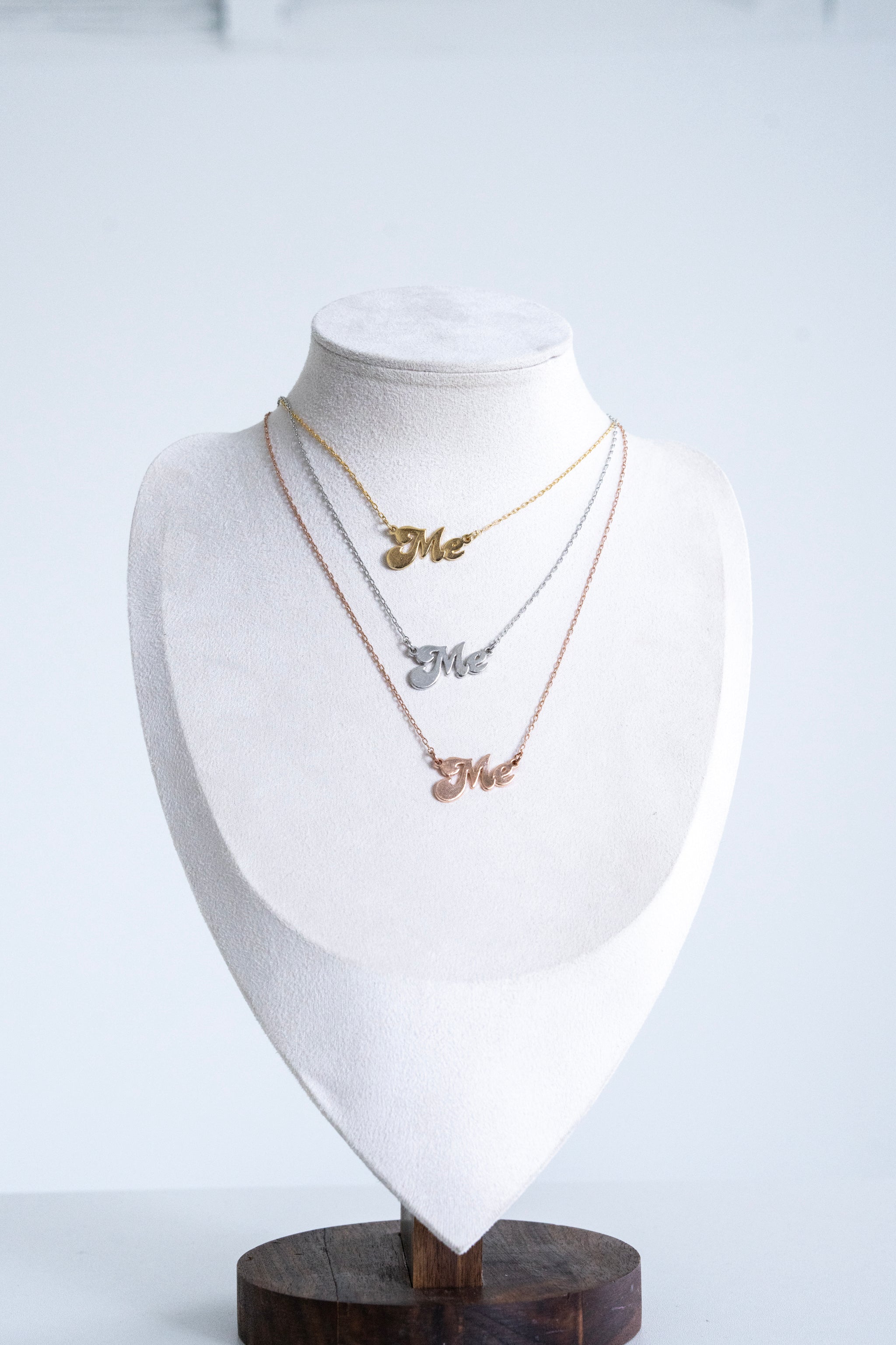 050 I Choose ME Nameplate Necklace