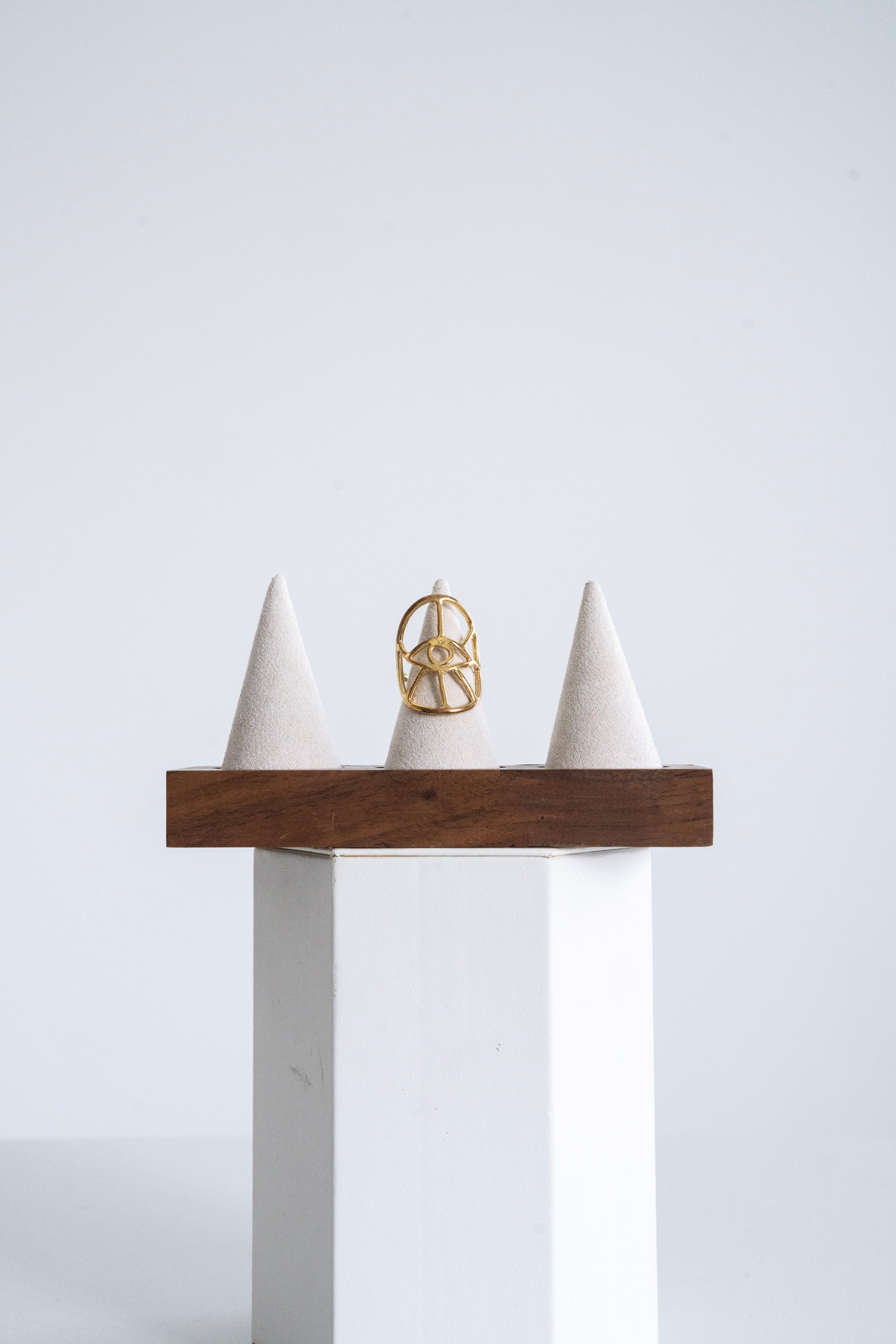 096 Fortuna Eye Ring