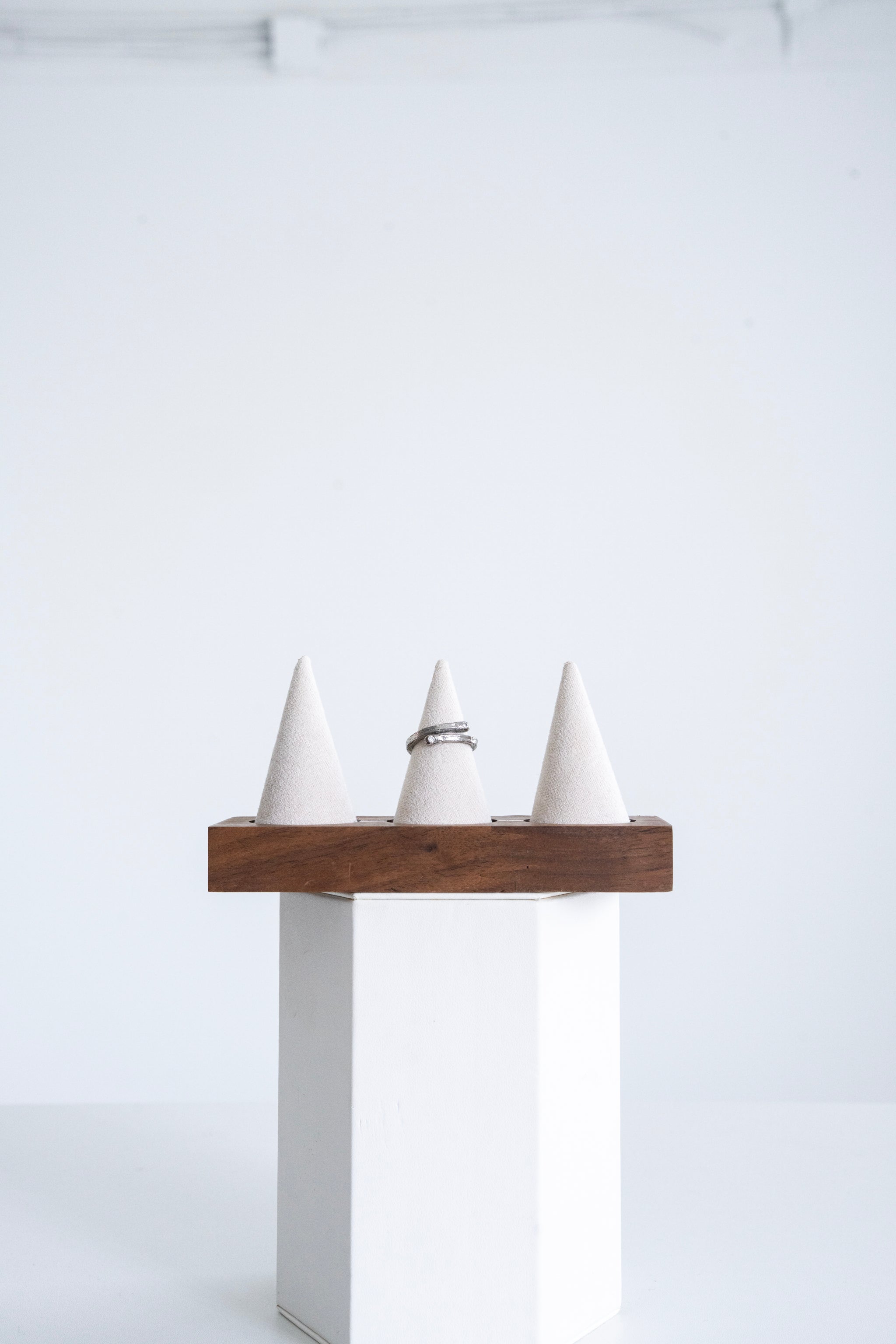 114 Matchstick Ring