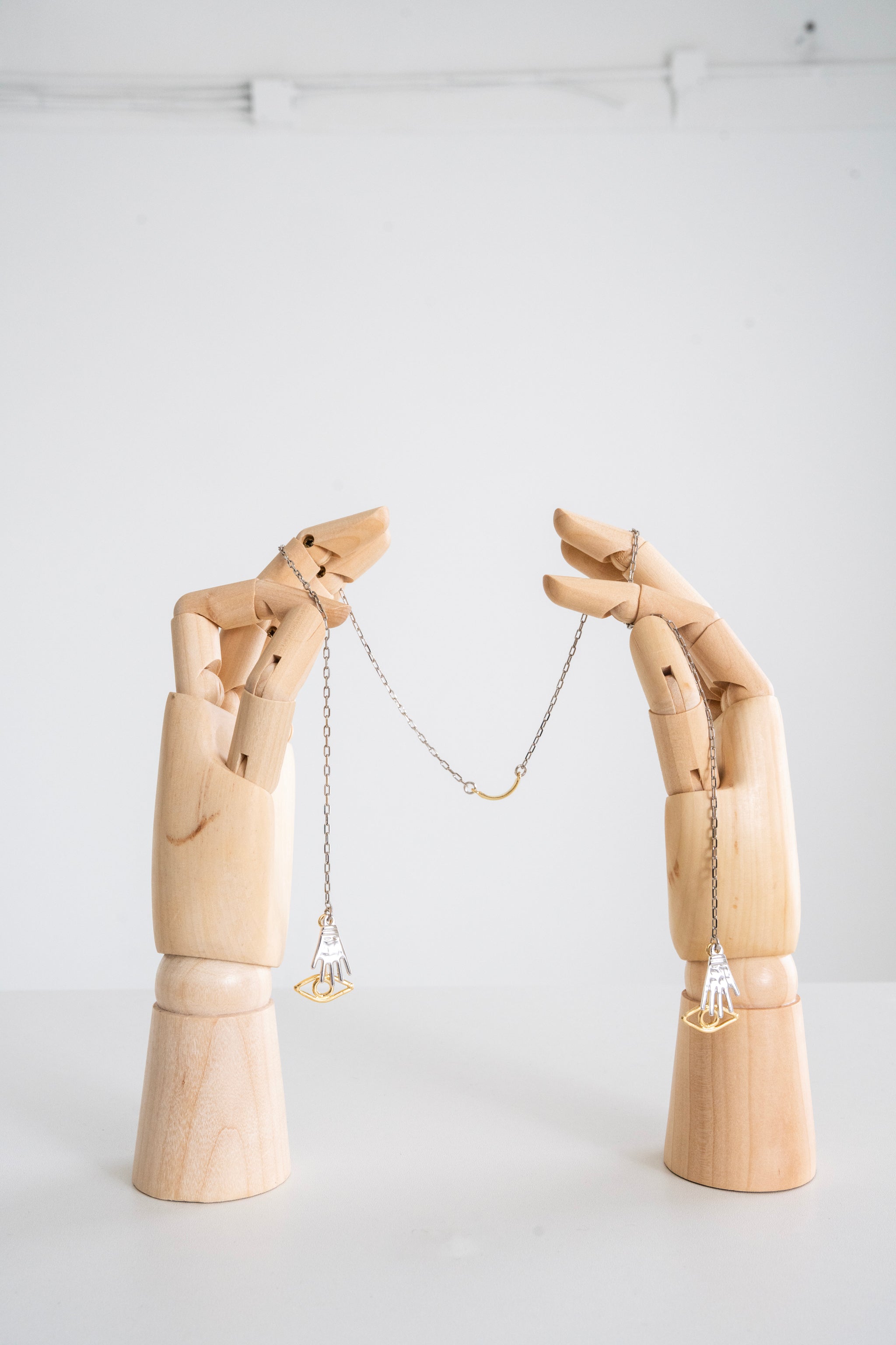 One of a Kind #35 Hand & Eye Face Chain