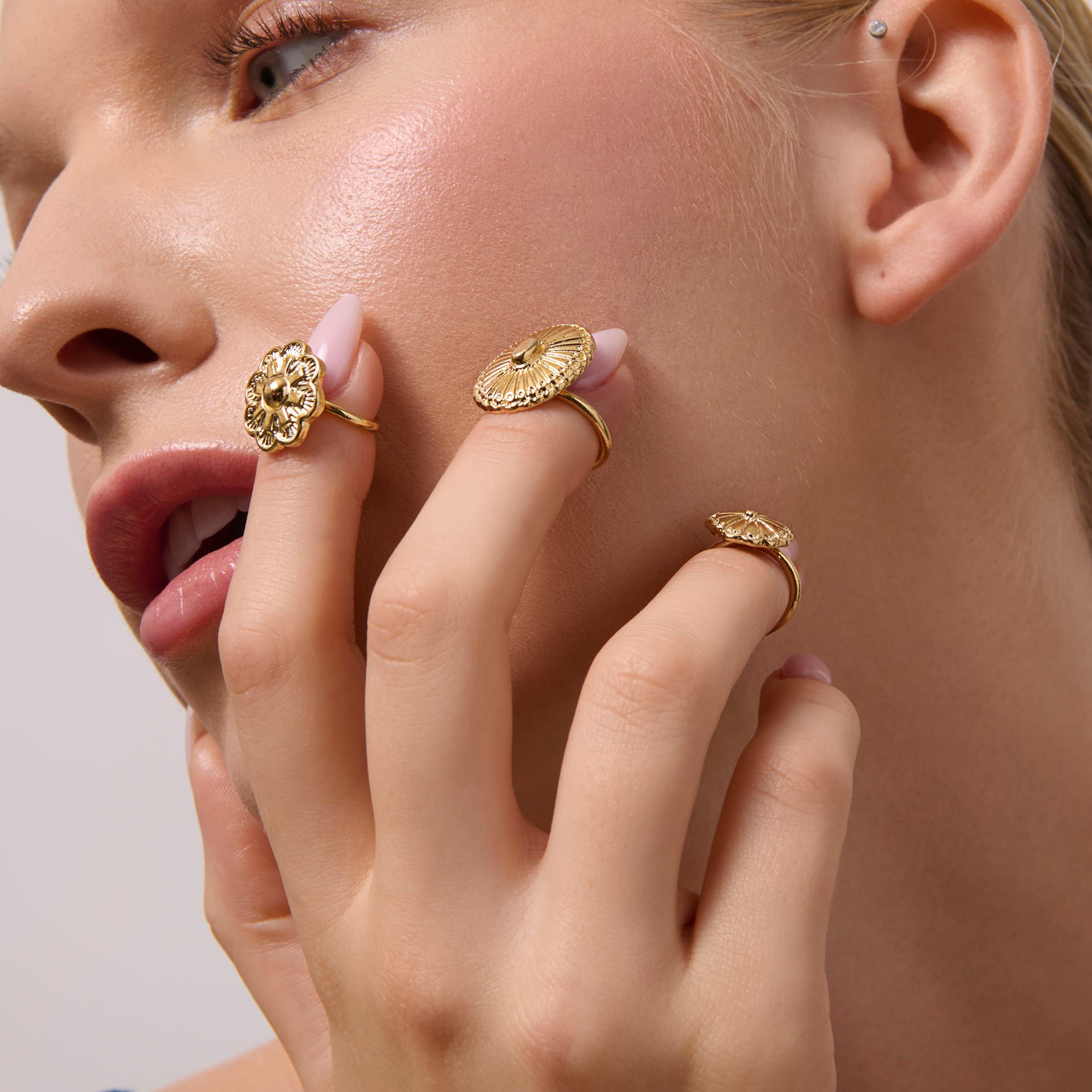 Belle's Black Sheep Nail Ring