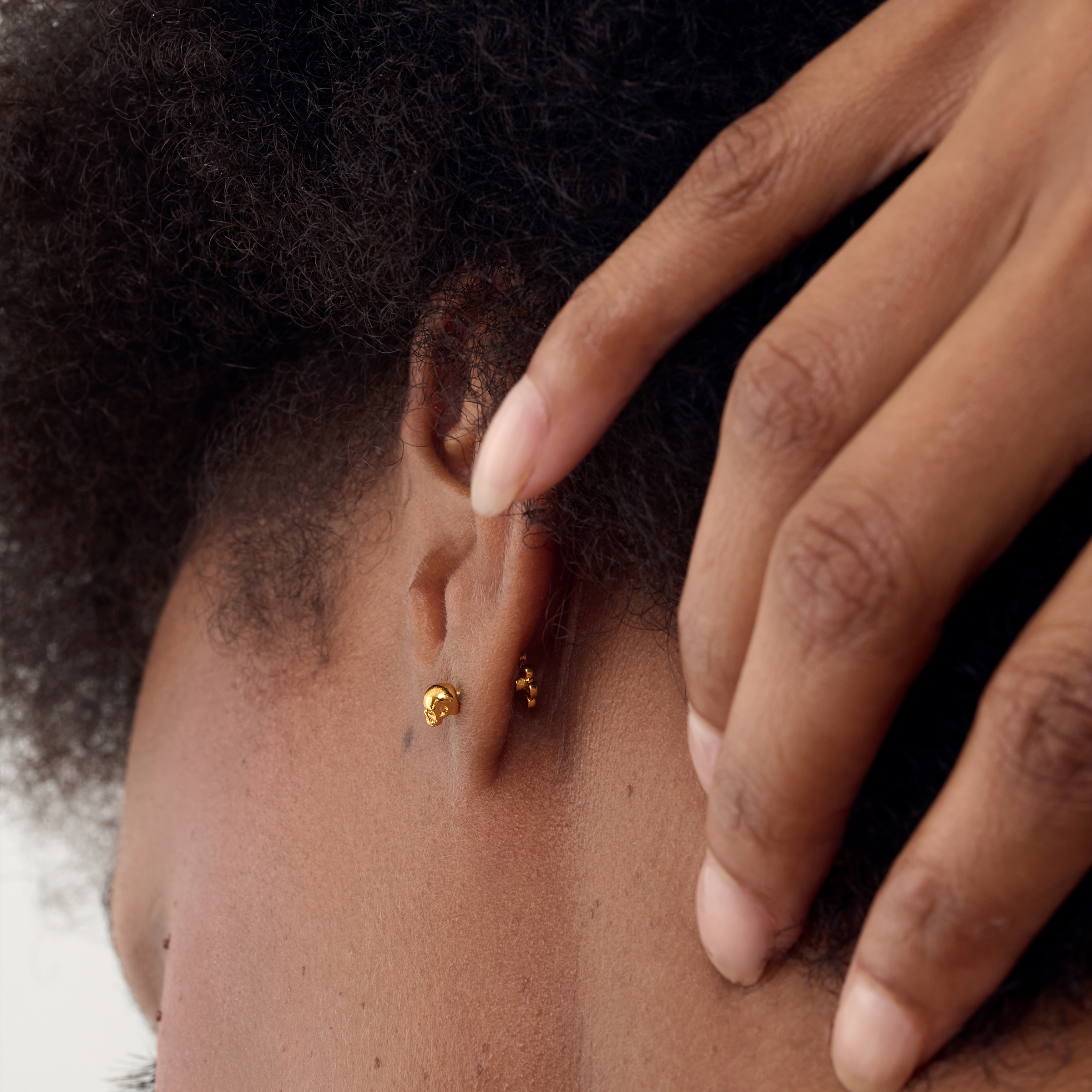 Twin Flame Studs Serpent / Skull