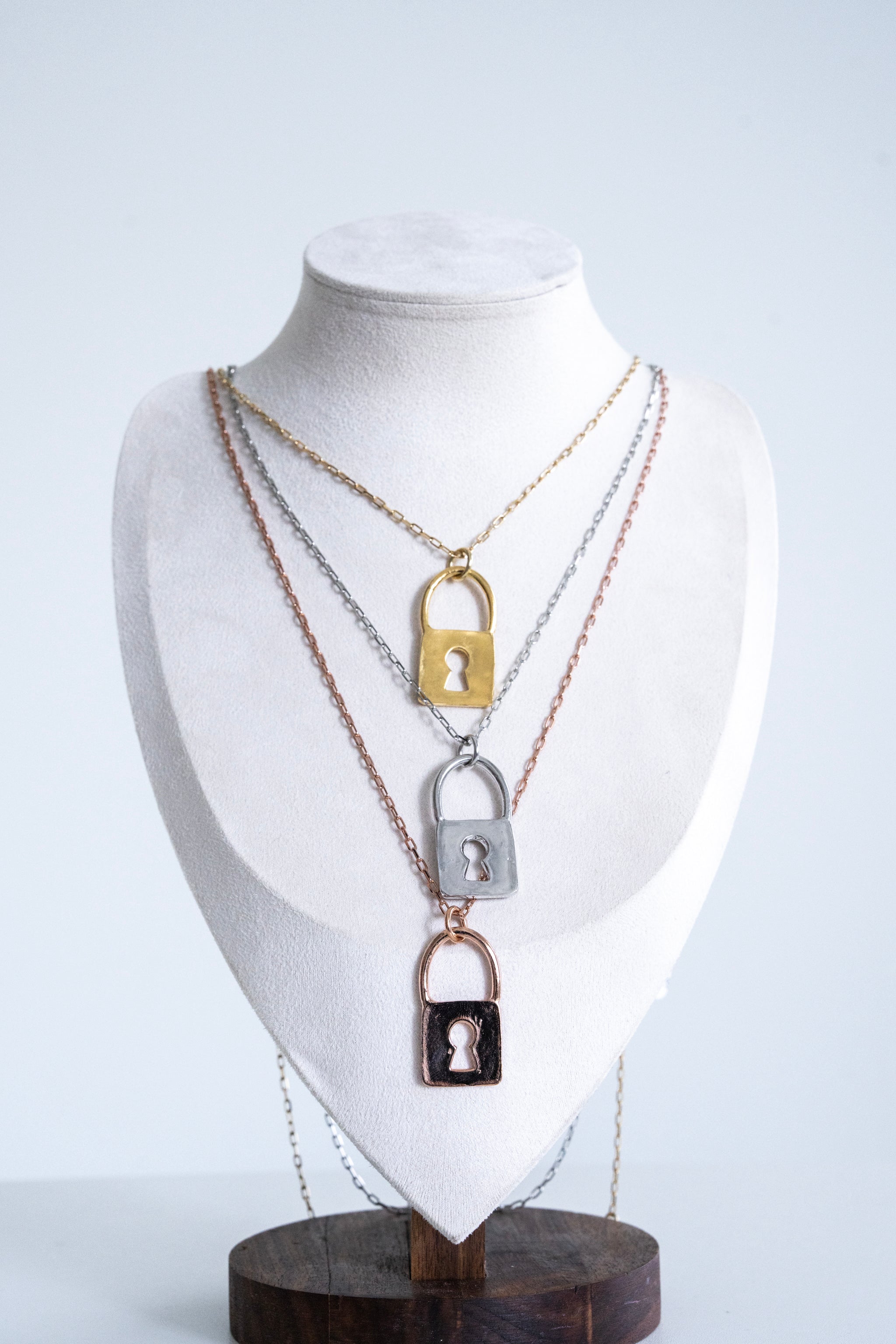 049 Large Lock Necklace