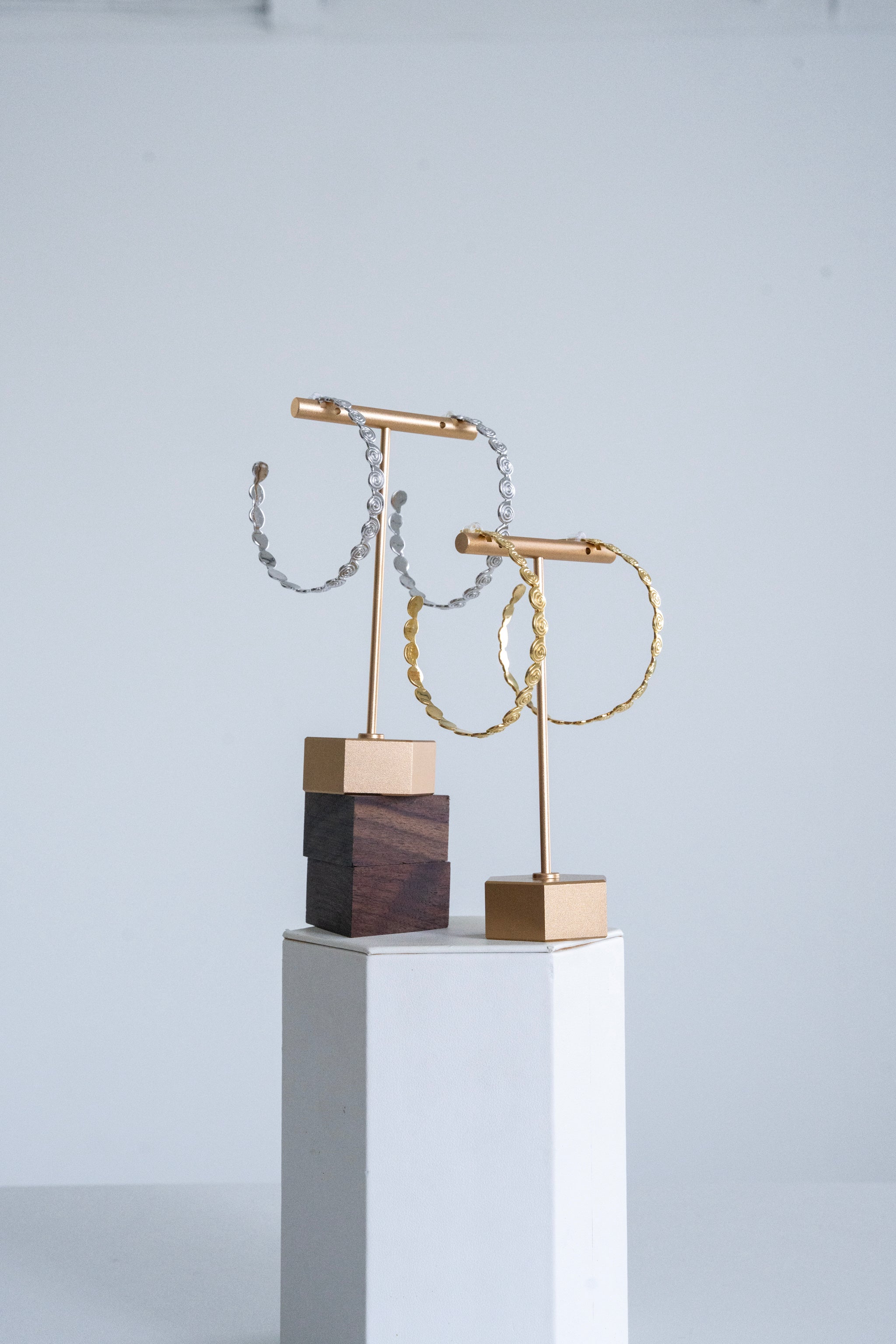 055 Spiral Hoop Earring