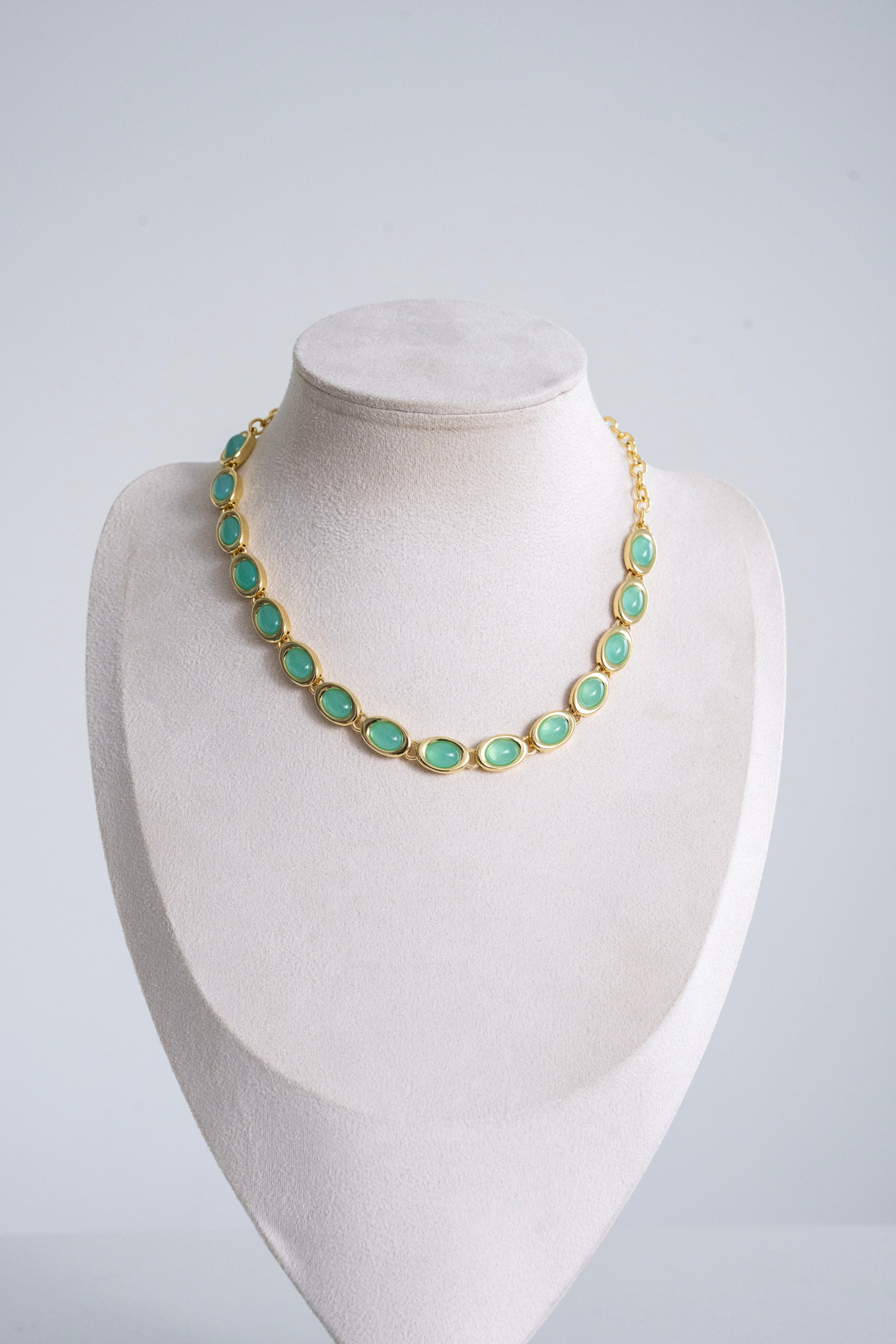 132 Egg Tennis Necklace