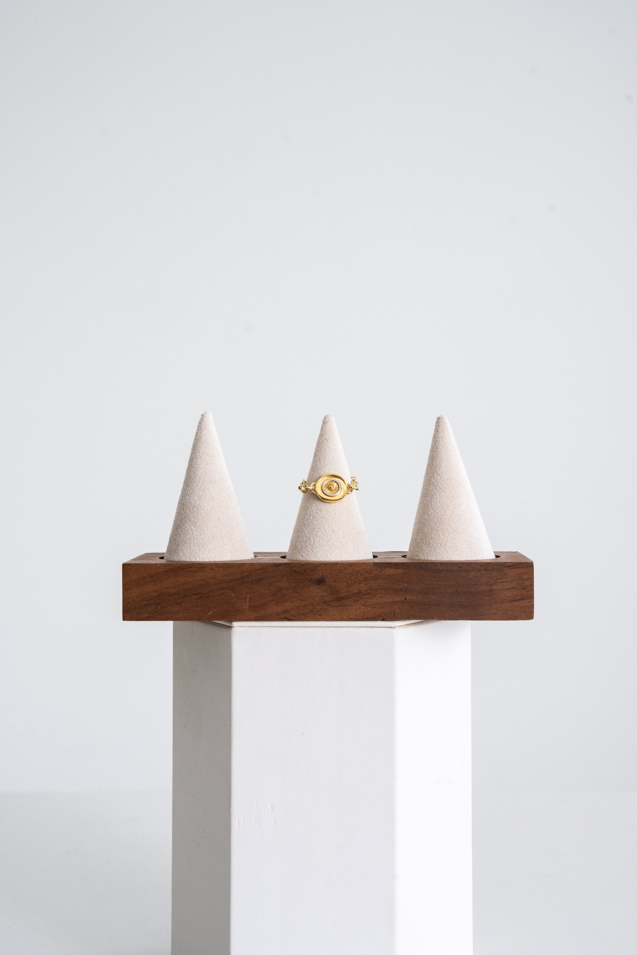 One of a Kind #17 Eye Chain Ring