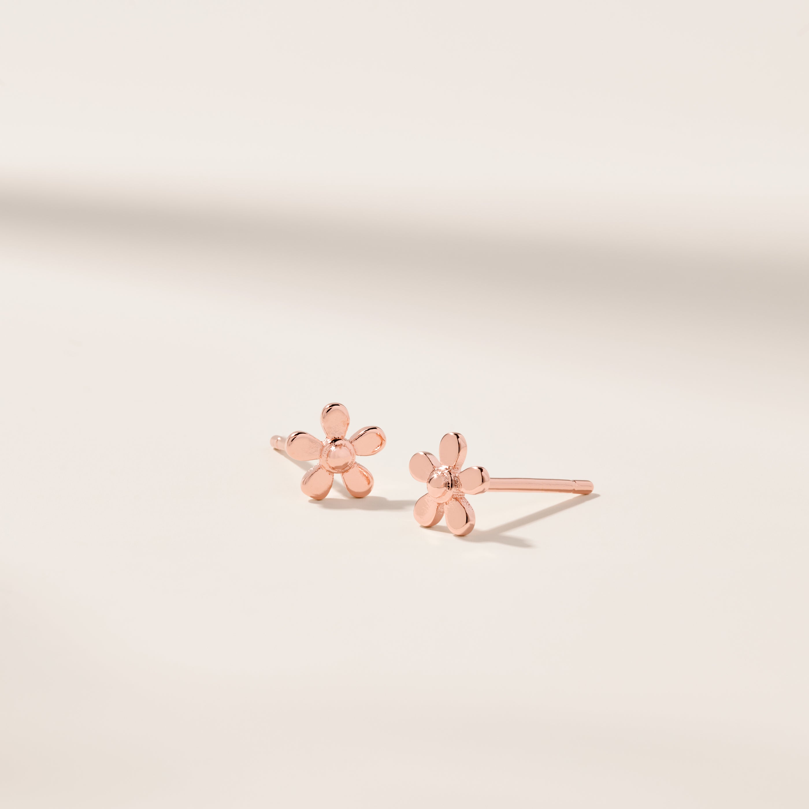 Daisy Stud Earrings
