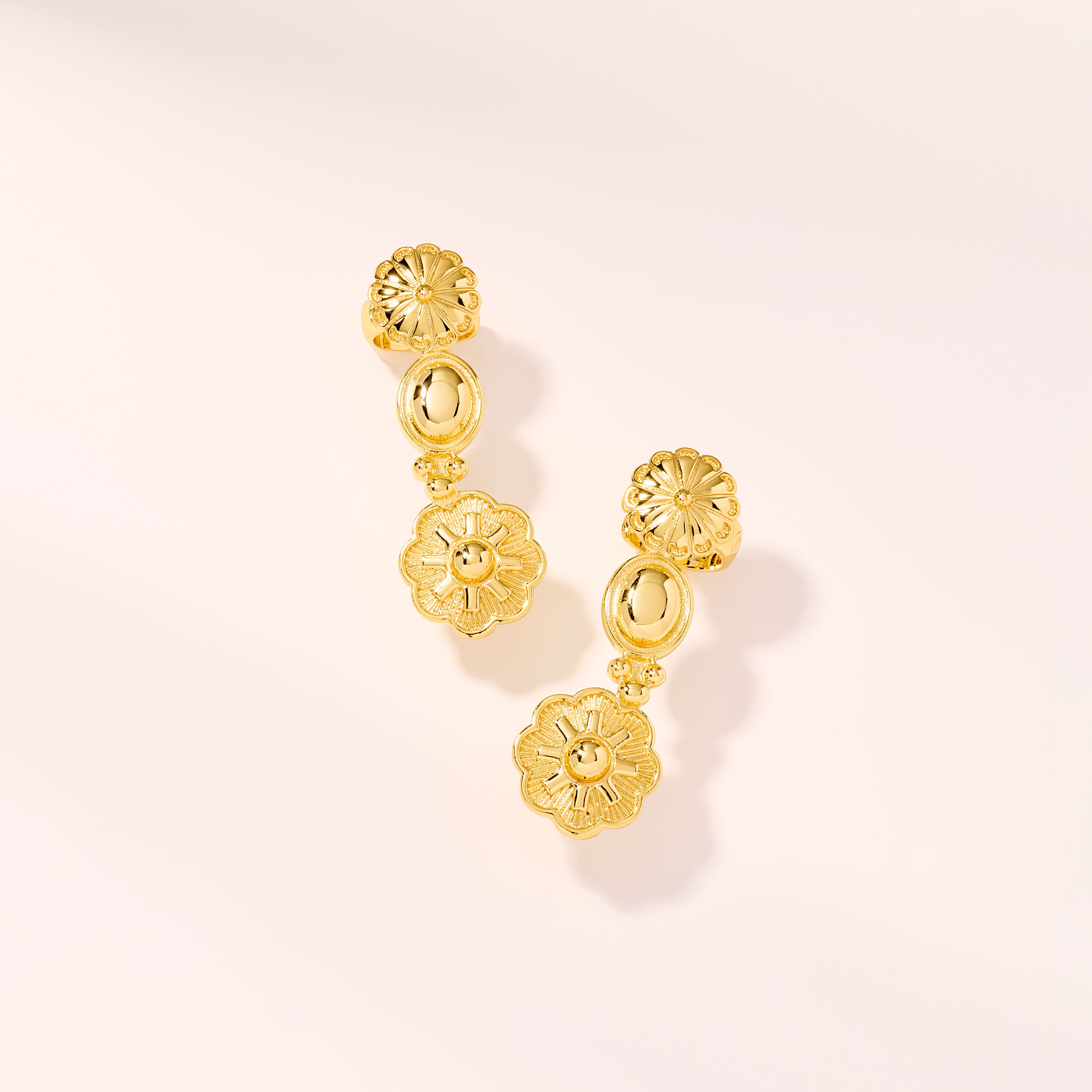 Pearl's Ear Cuff Set