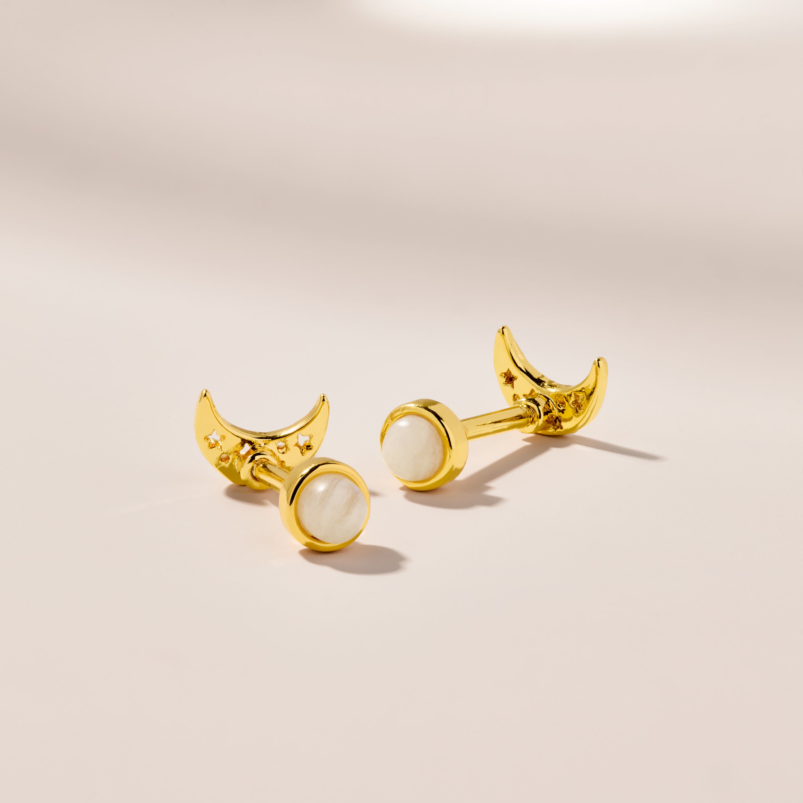 Twin Flame Studs Moon / Moonstone