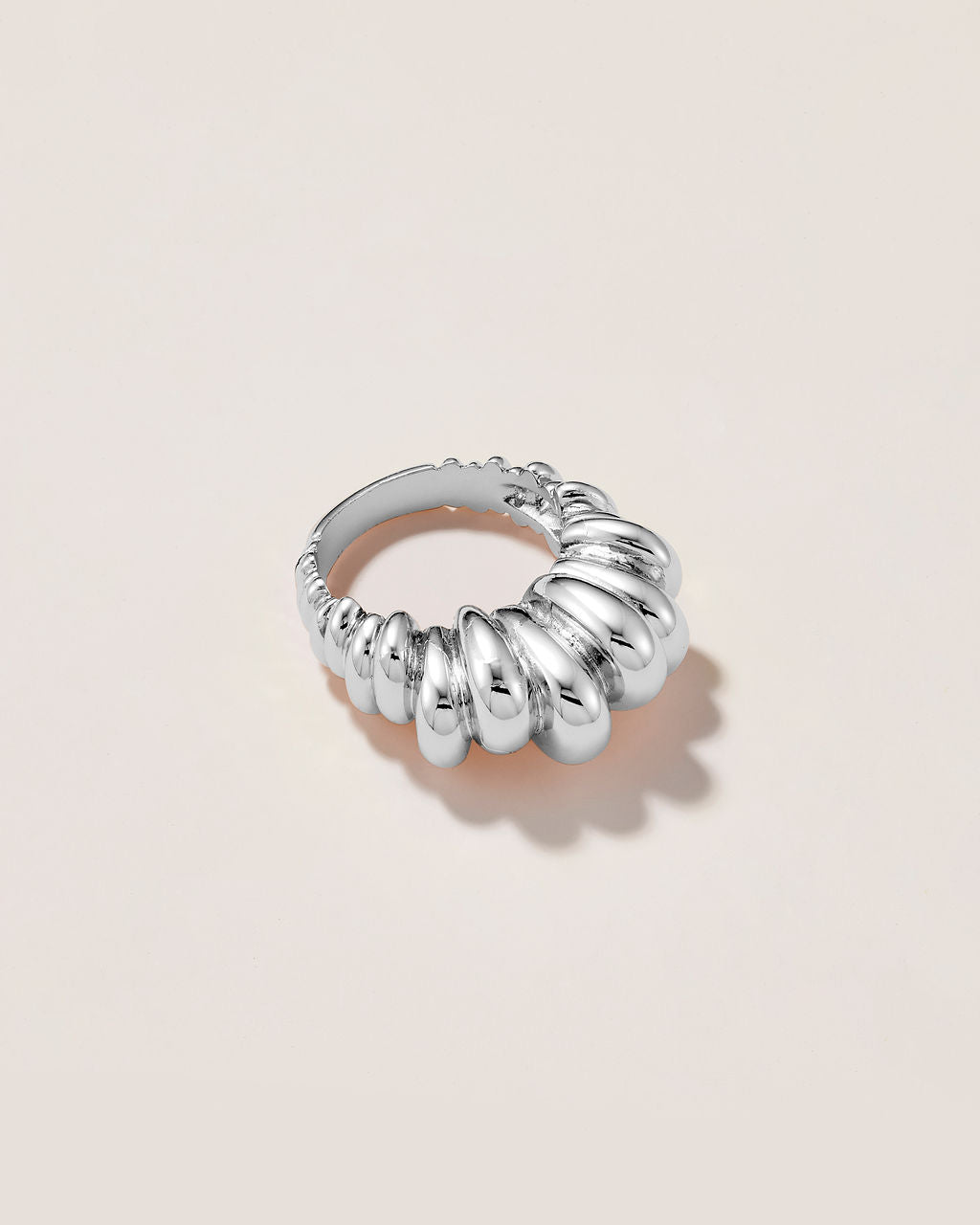Caterpillar Ring